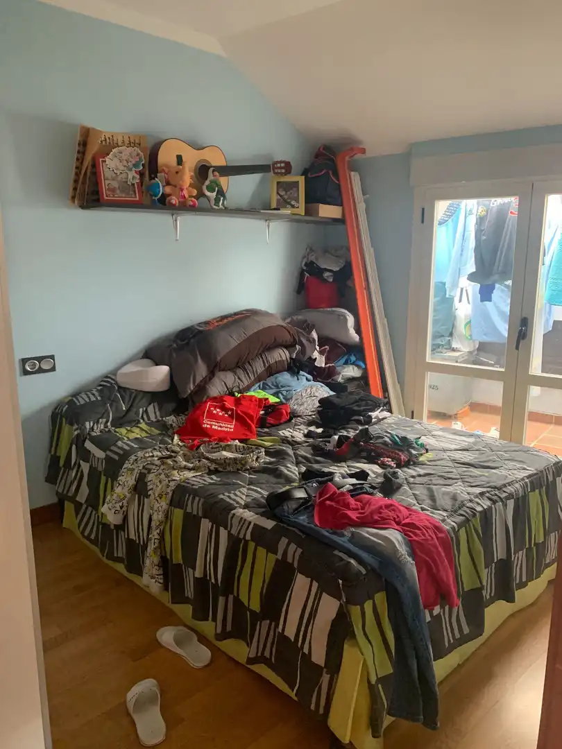 Habitación de Piso en venta en Moriscos con Calefacción, Terraza y Trastero