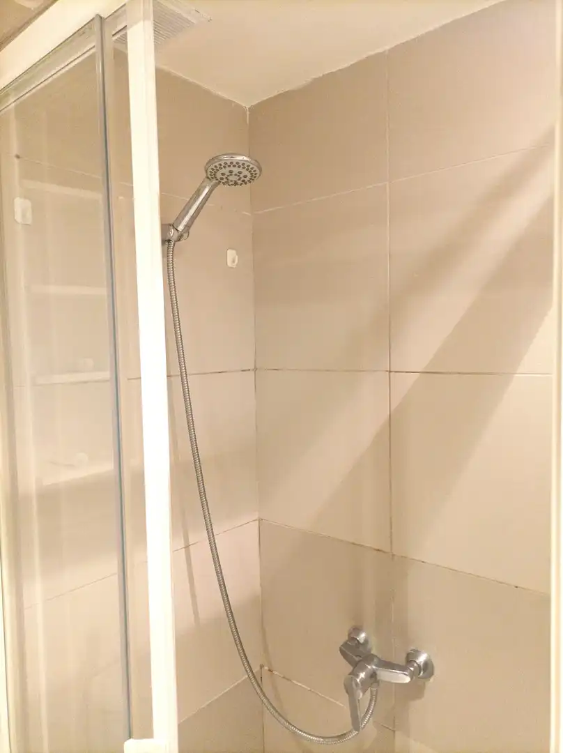 Baño de Piso en venta en Leganés con Aire acondicionado, Calefacción y Terraza