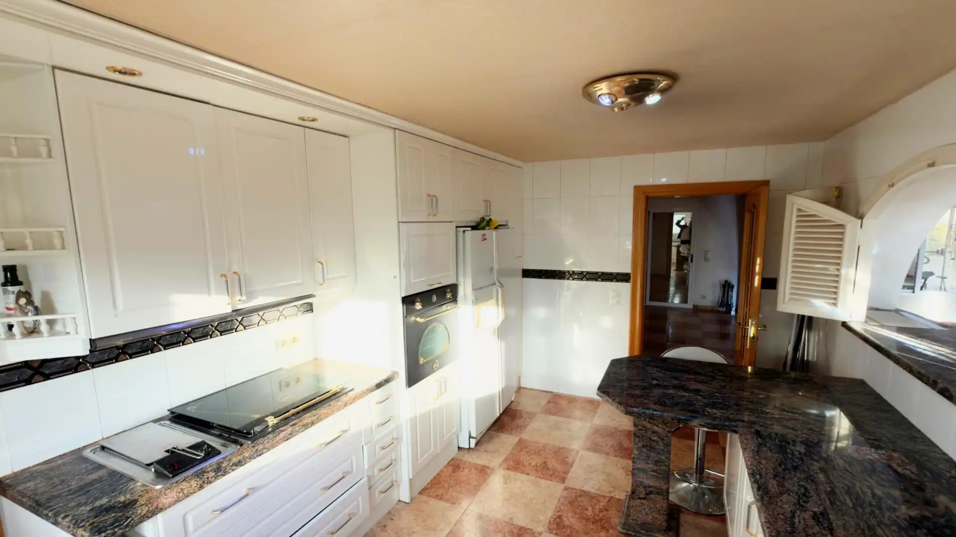 Cocina de Casa o chalet en venta en La Nucia con Aire acondicionado, Jardín privado y Terraza