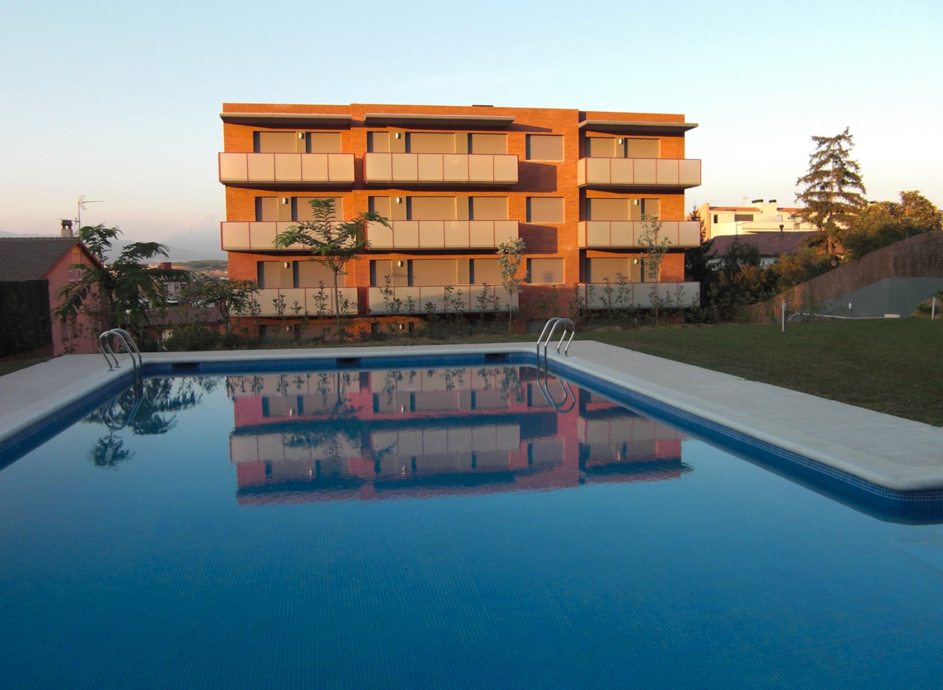 Piscina de Pis en venda en Montornès del Vallès amb Calefacció, Parquet i Traster