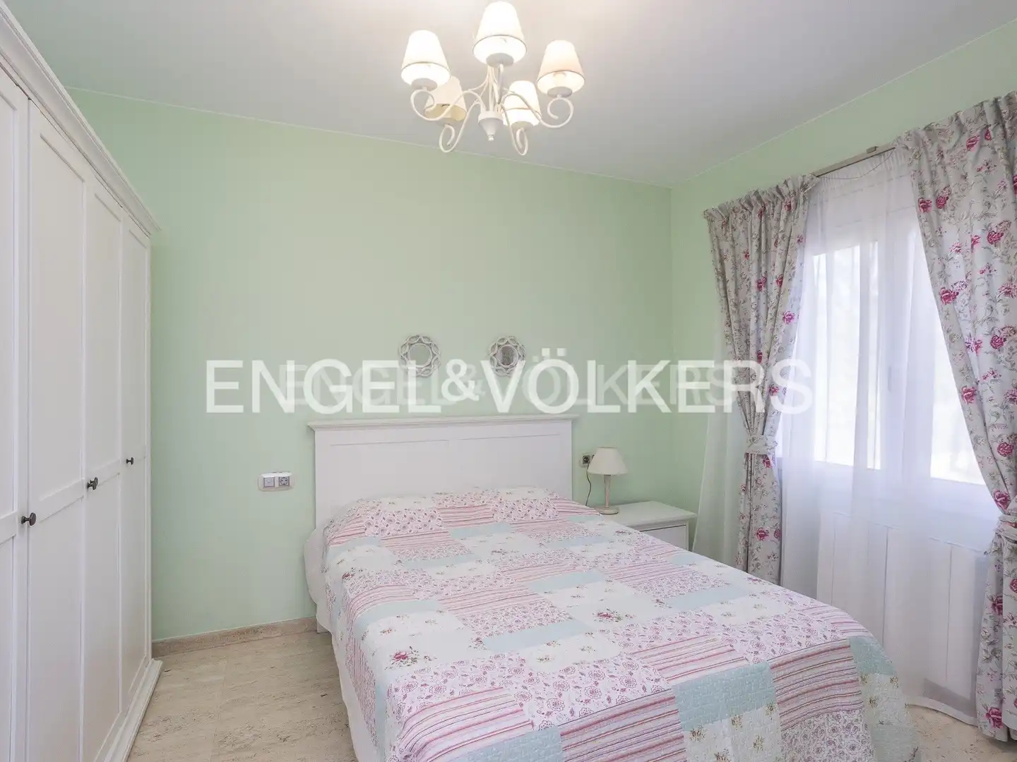 Habitación de Casa o chalet en venta en El Vendrell con Aire acondicionado, Calefacción y Jardín privado