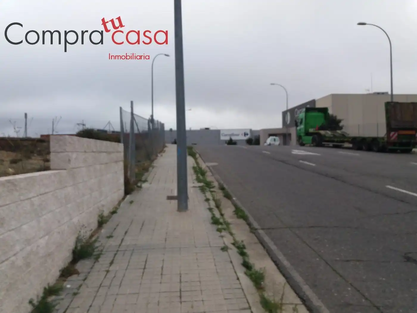 Vista exterior de Terreny industrial en venda en Segovia
