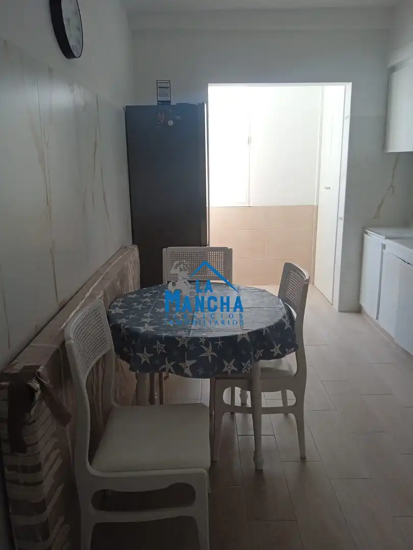 Dining room of Flat for sale in Almansa  with Furnished and Balcony