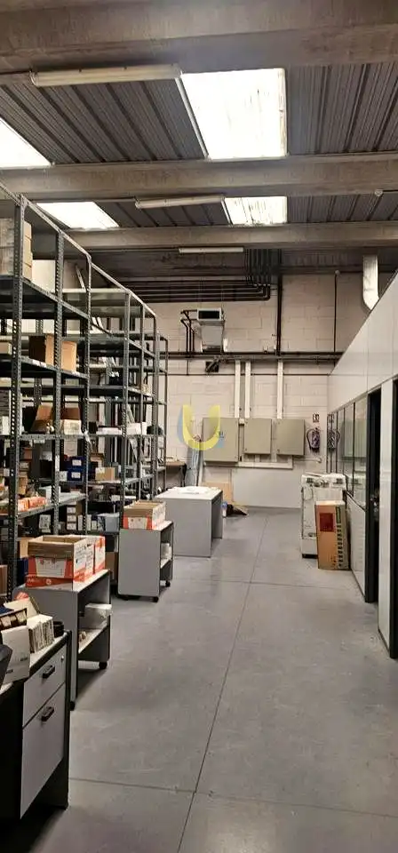 Industrial buildings for sale in Madrid