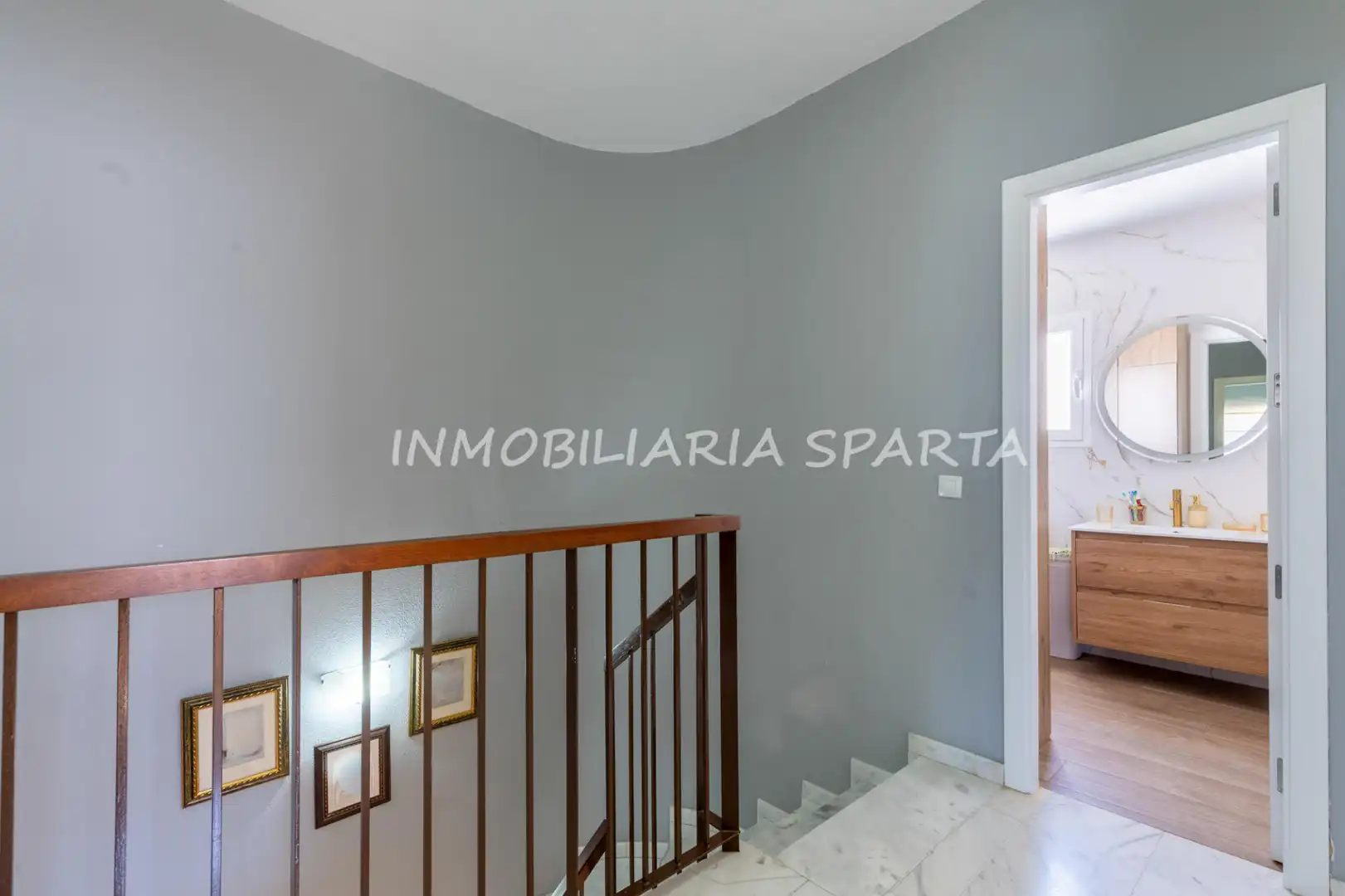 Detached homes for sale in Benacazón  with Air Conditioner, Heating and Oven