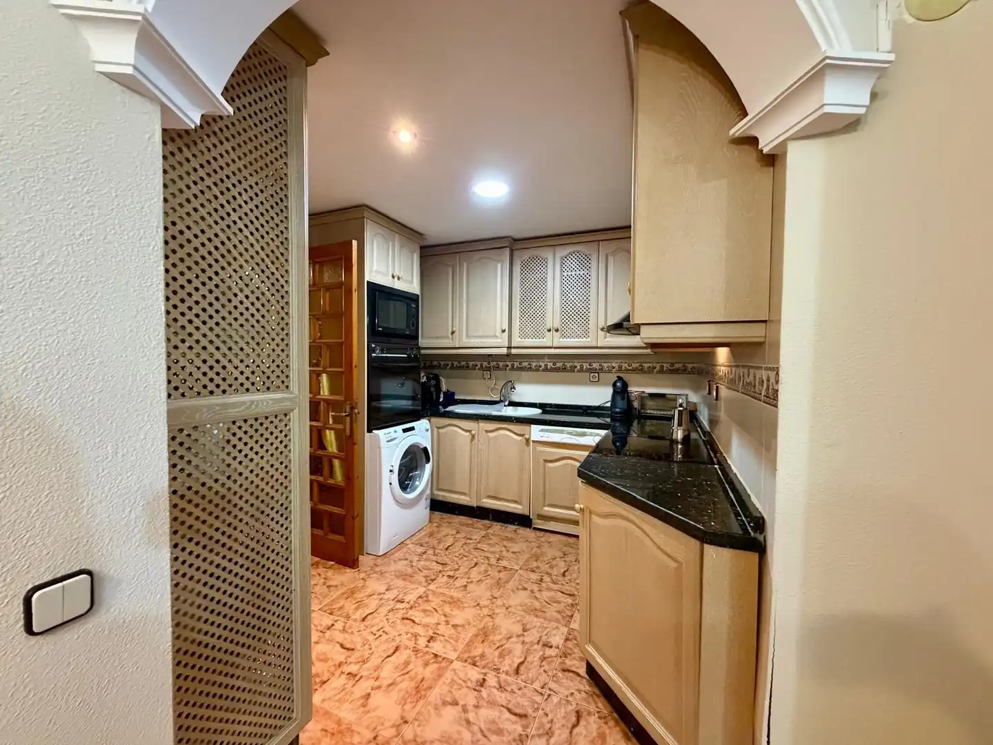 Cocina de Piso en venta en Roquetas de Mar con Terraza