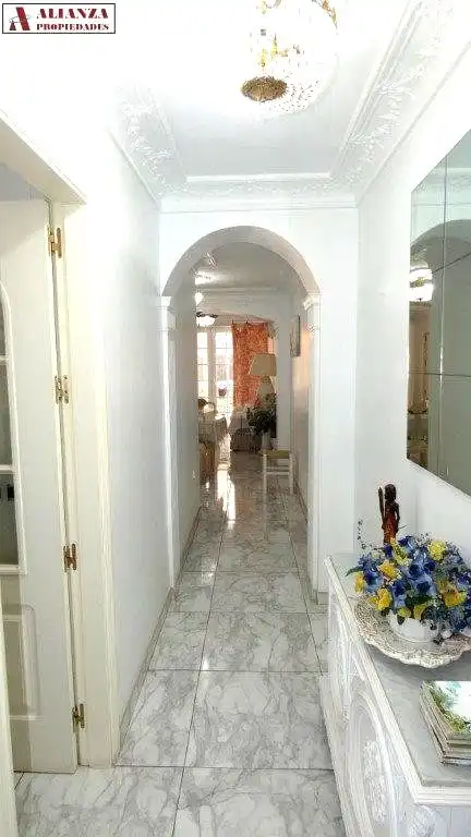 Flat for sale in Málaga  with Air Conditioner, Terrace and Furnished