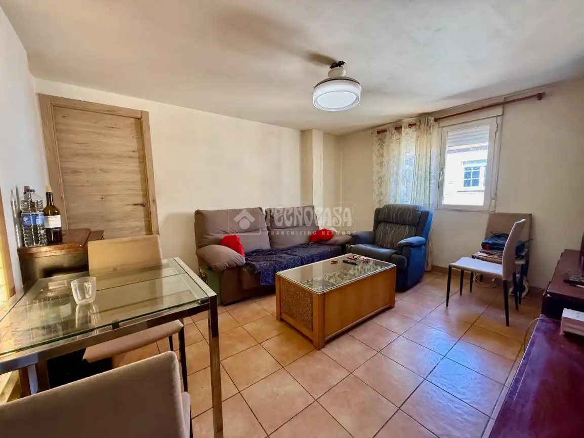 Sala de estar de Piso en venta en Zaragoza con Calefacción y Parquet
