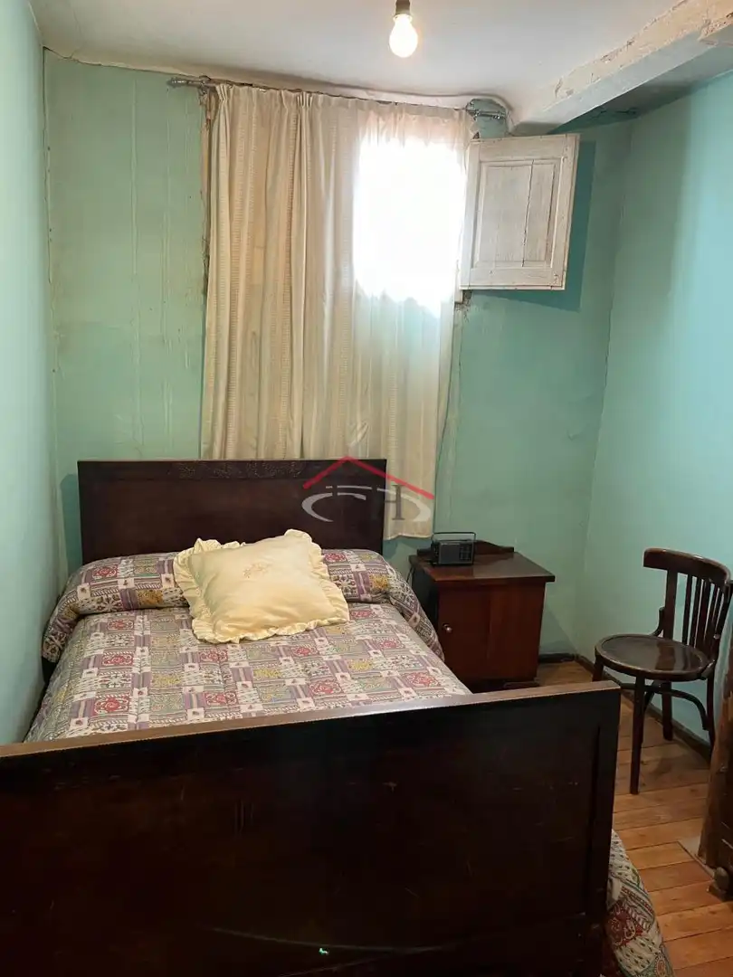Habitación de Casa o chalet en venta en León Capital  con Calefacción, Parquet y Trastero