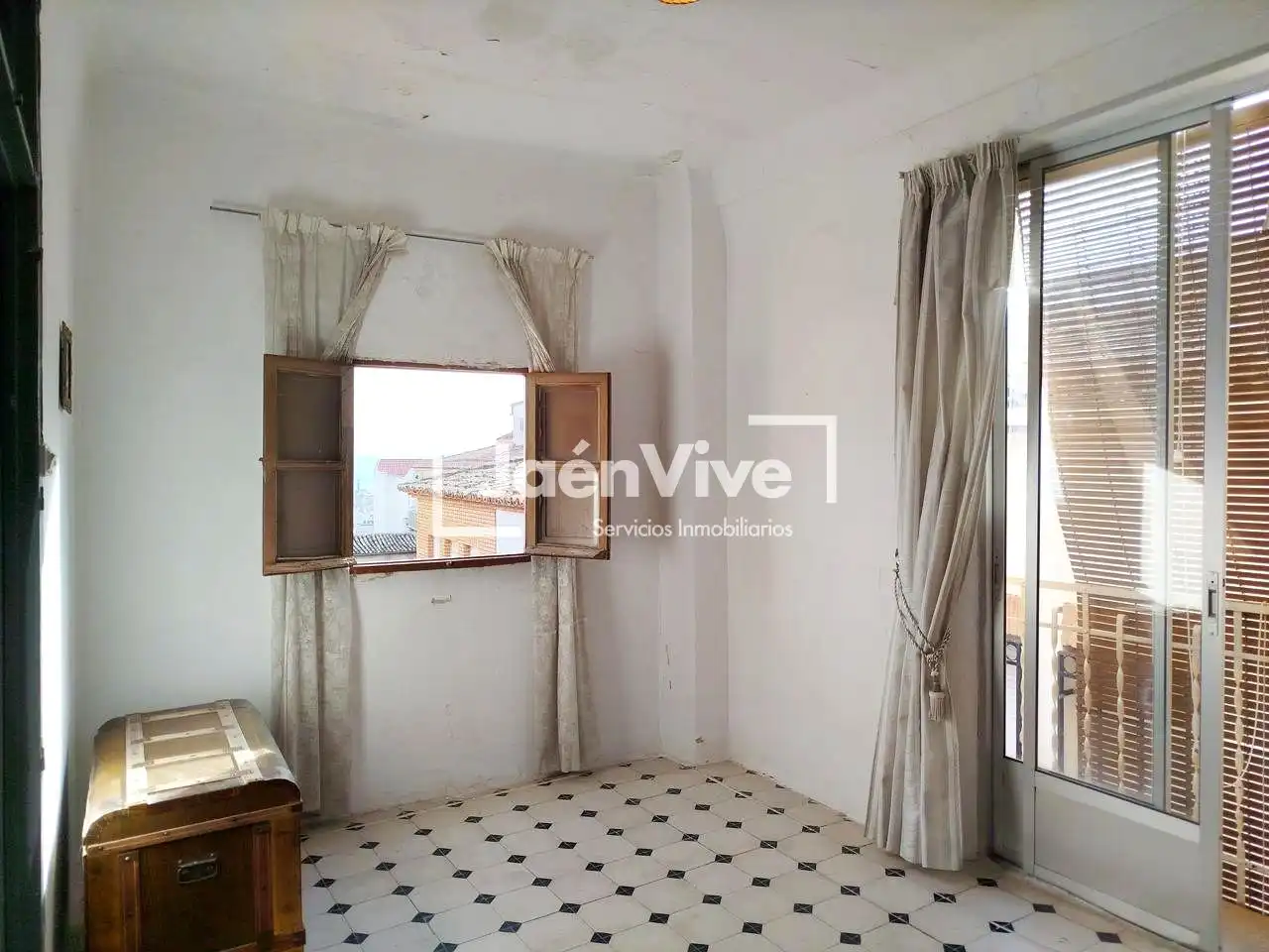 Bedroom of Detached homes for sale in Jaén  with Terrace and Balcony