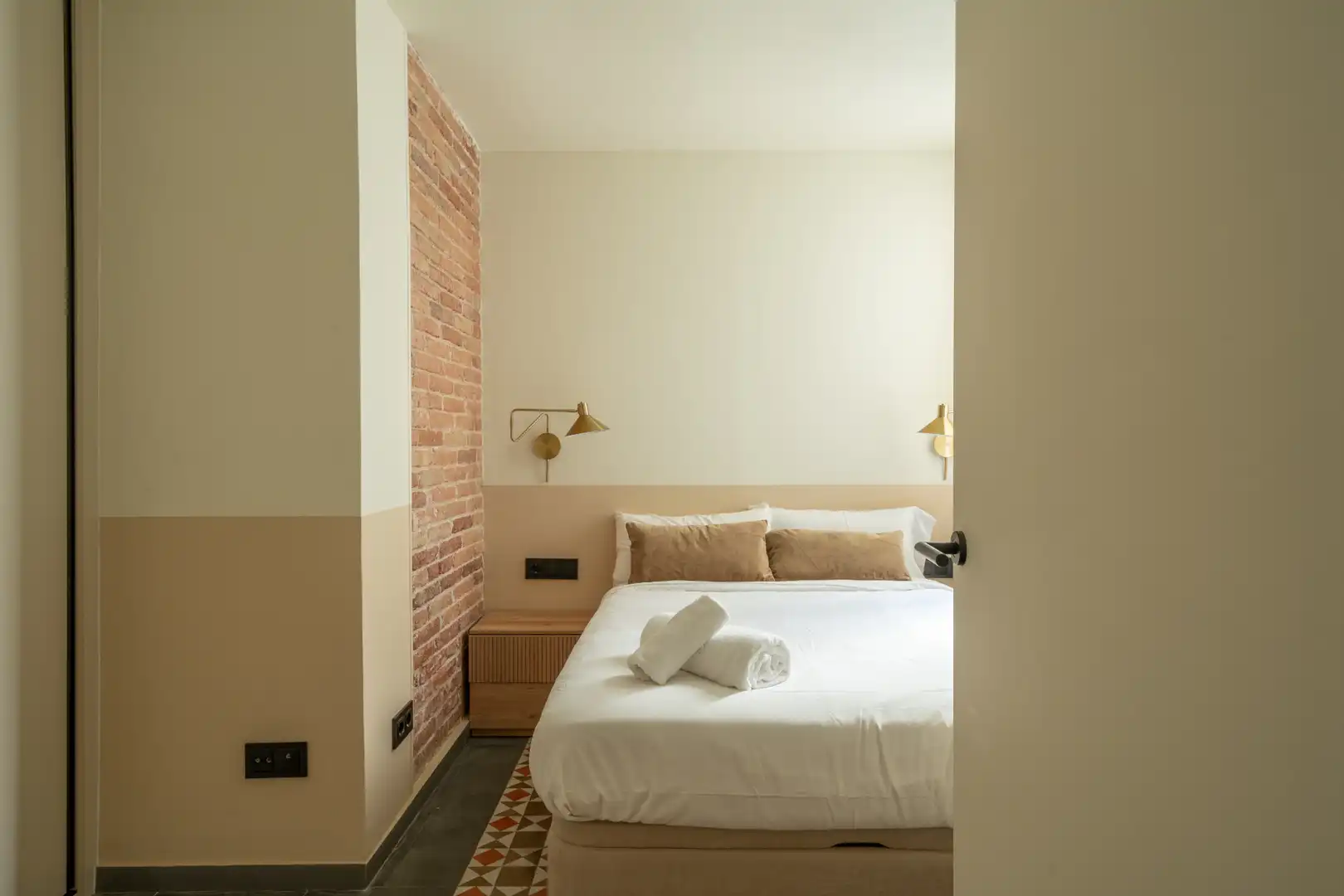 Schlafzimmer von Wohnungen zur Miete in Barcelona mit Klimaanlage, Heizung und Parkett