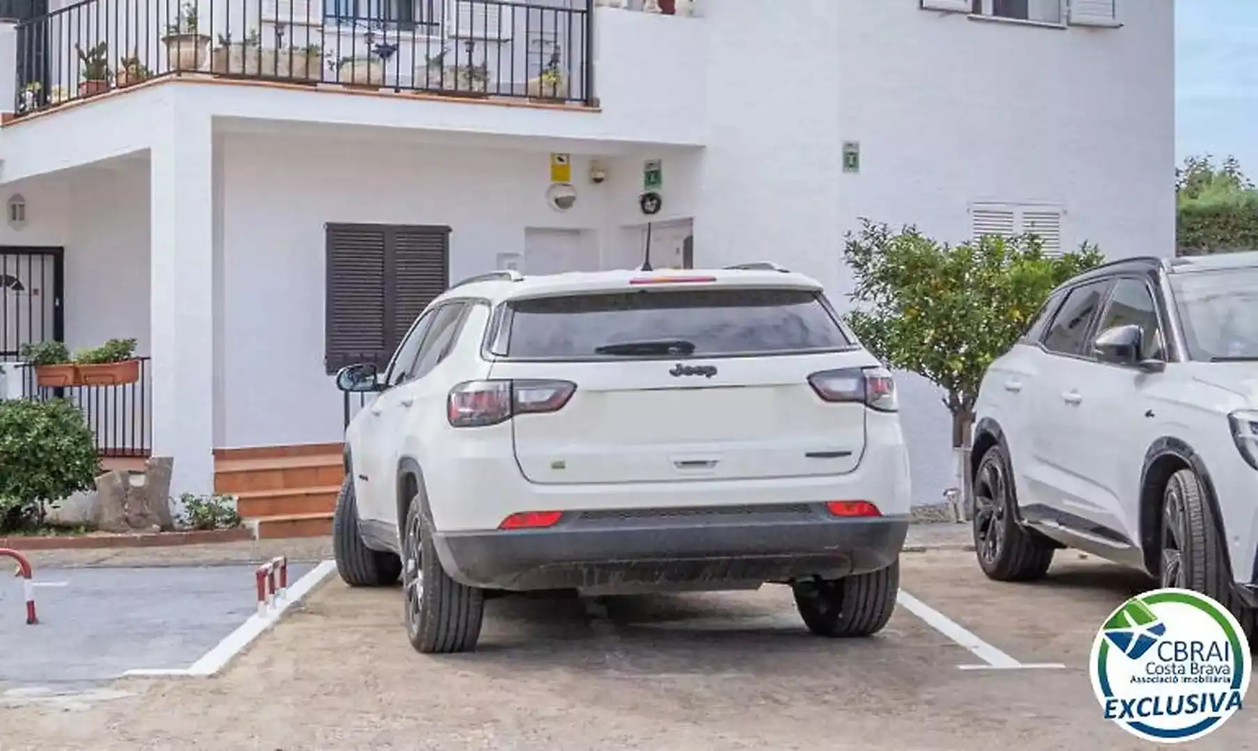 Aparcament de Pis en venda en Empuriabrava amb Aire condicionat, Calefacció i Terrassa