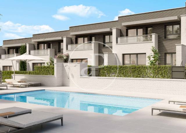 Casa-chalet en Venta en Valenoso