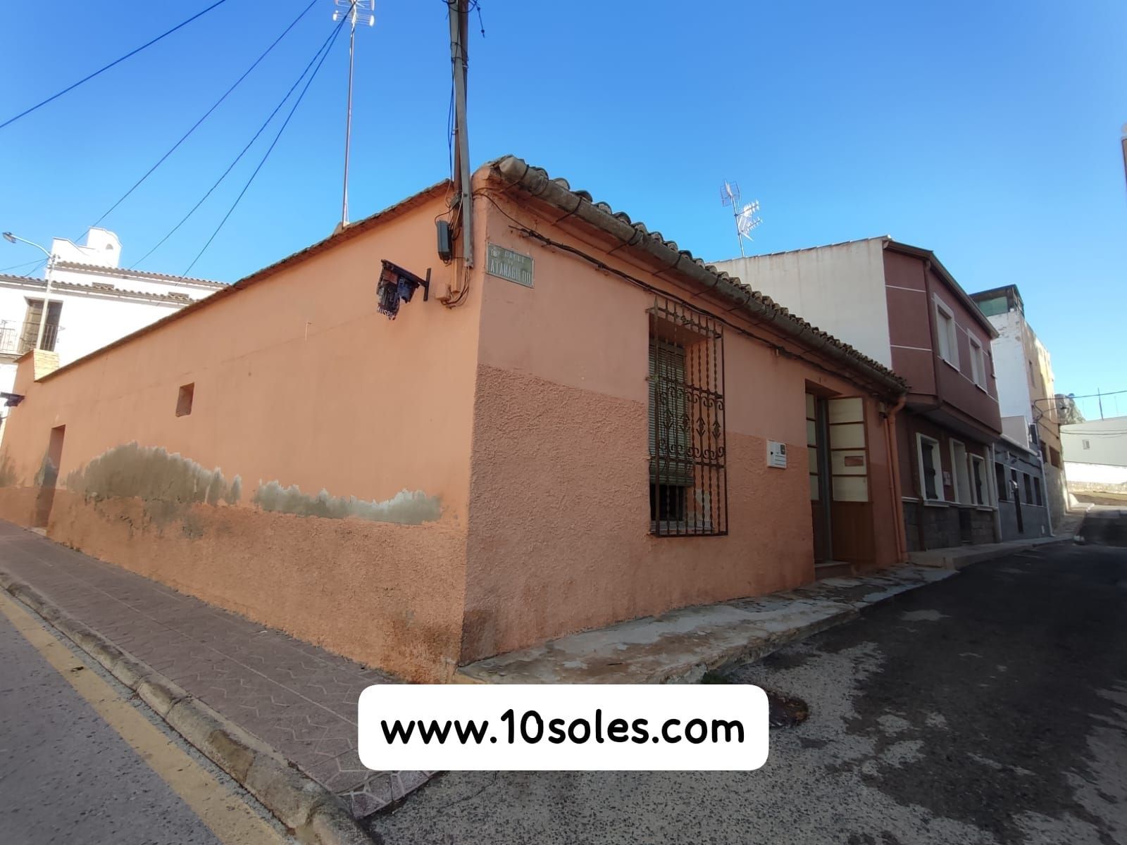 Exterior view of Single-family semi-detached for sale in Orihuela  with Private garden, Terrace and Storage room