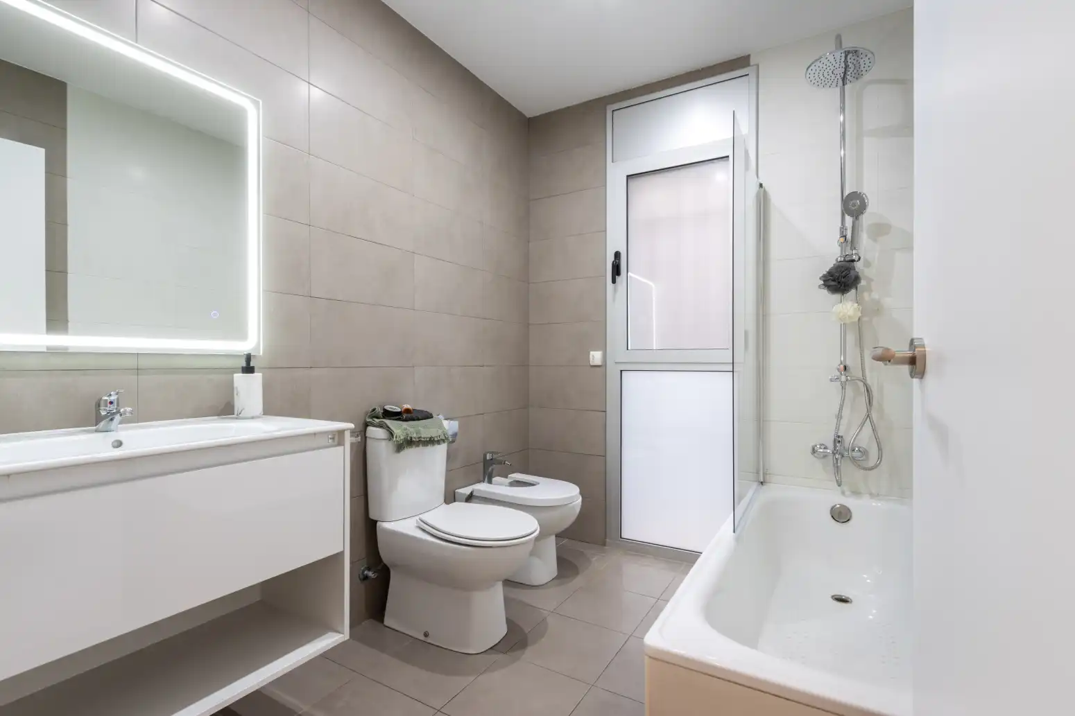 Baño de Piso en venta en Terrassa con Parquet