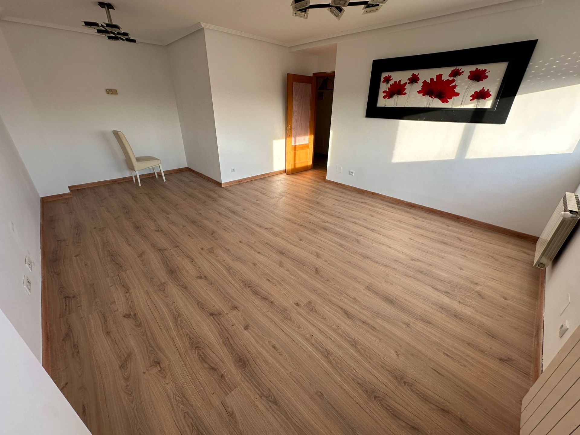 Living room of Flat for sale in Parla  with Heating, Terrace and Community pool