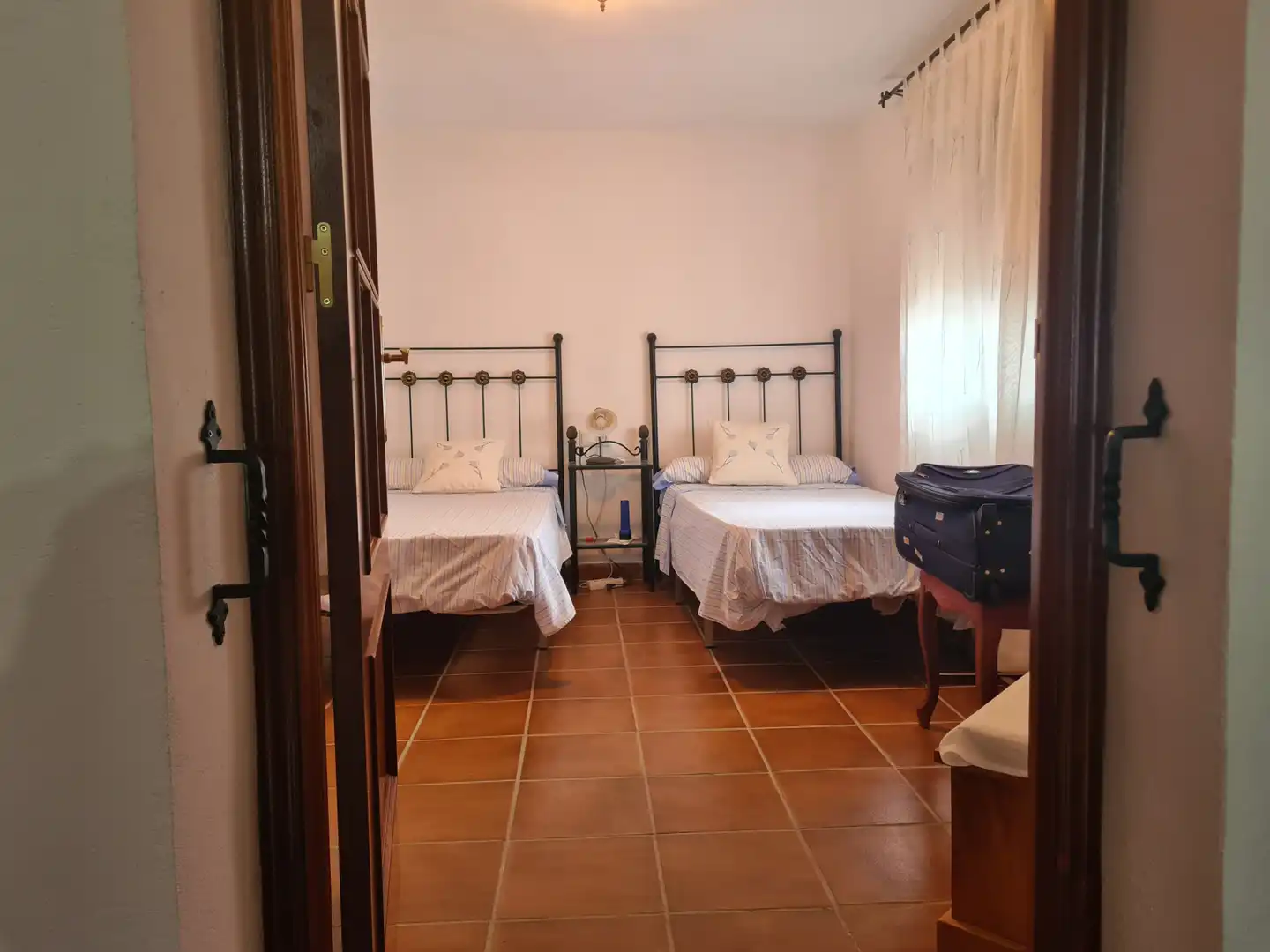 Habitación de Casa adosada en venta en Higuera de la Sierra con Aire acondicionado, Terraza y Trastero