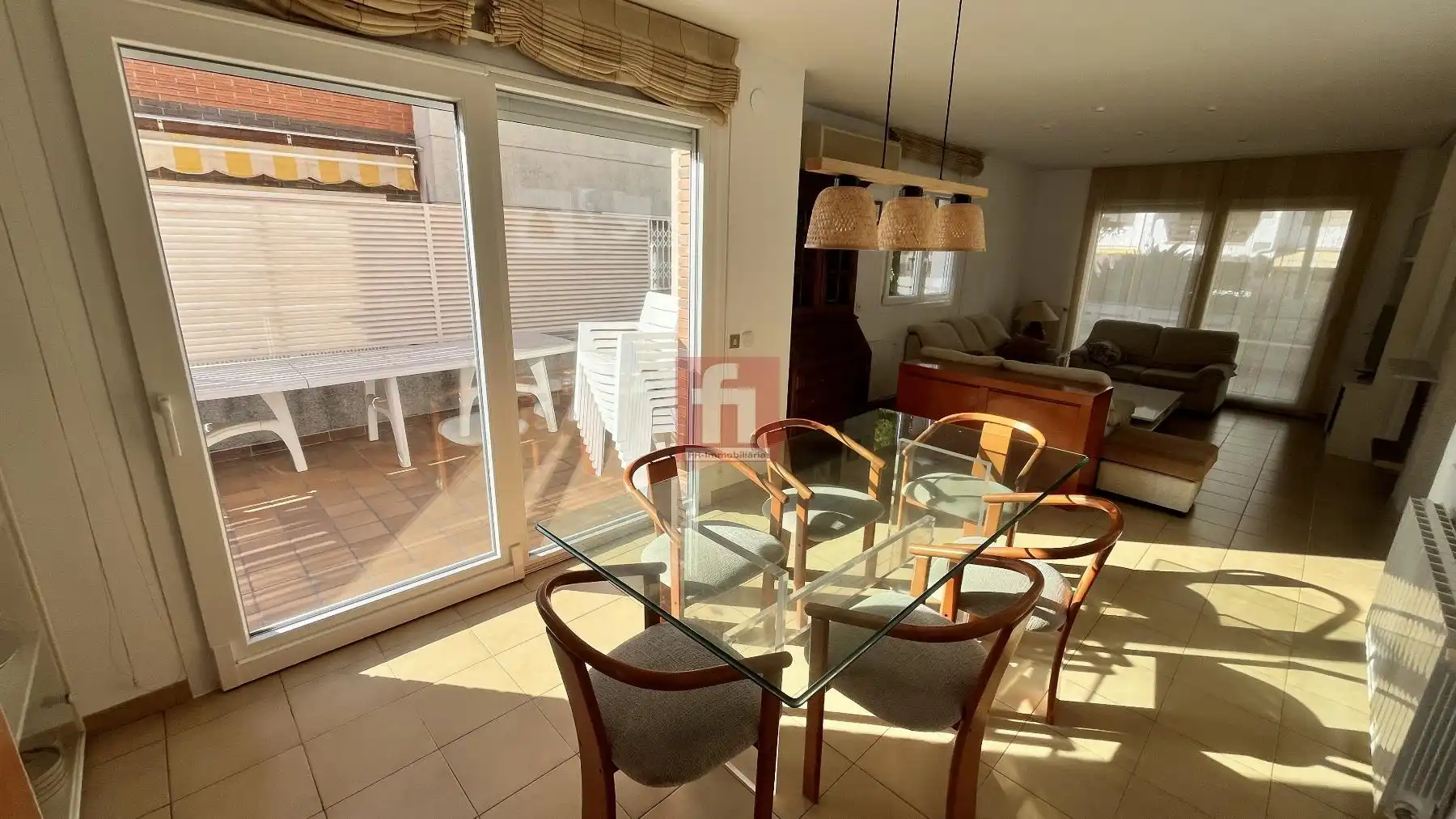 Menjador de Casa o xalet en venda en El Vendrell amb Aire condicionat, Calefacció i Terrassa
