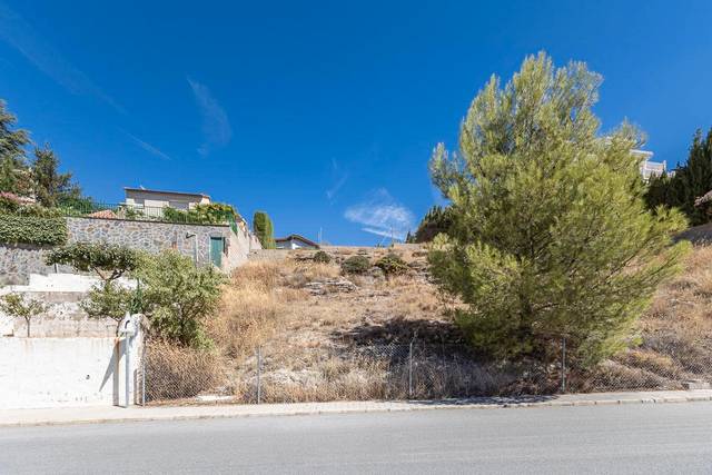 Terreno residencial en Venta en Calle Cueva del Olo, 143 en Cumbres Verdes