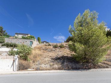 Residential land for sale in Calle Cueva del Olo 143