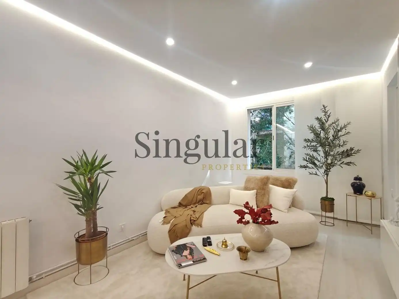 Sala de estar de Piso en venta en Barcelona con Aire acondicionado, Calefacción y Amueblado