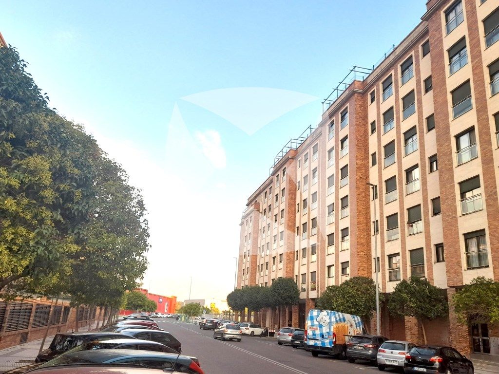 Exterior view of Flat for sale in Badajoz Capital  with Air Conditioner and Terrace