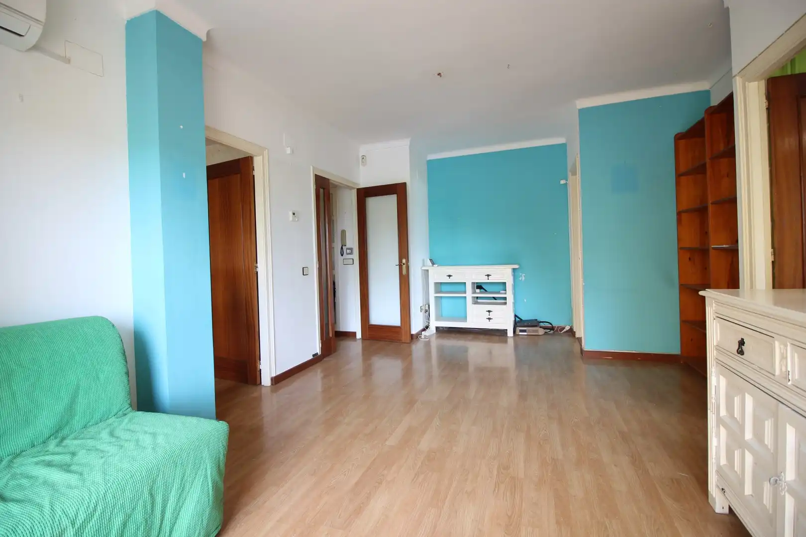 Sala d'estar de Pis en venda en Sant Pere Pescador amb Terrassa