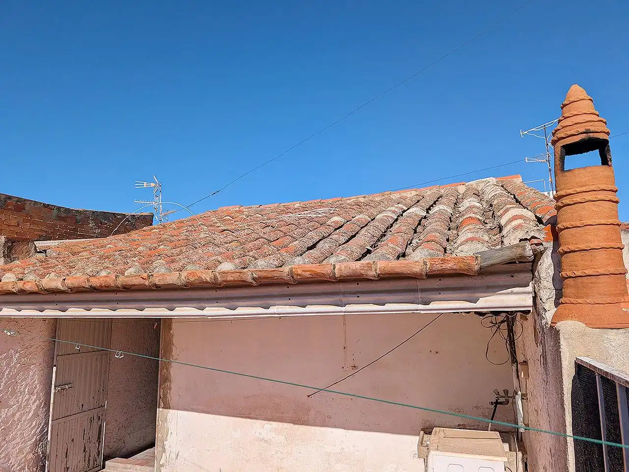 Exterior view of Houses for sale in Alcanar  with Terrace, Storage room and Balcony