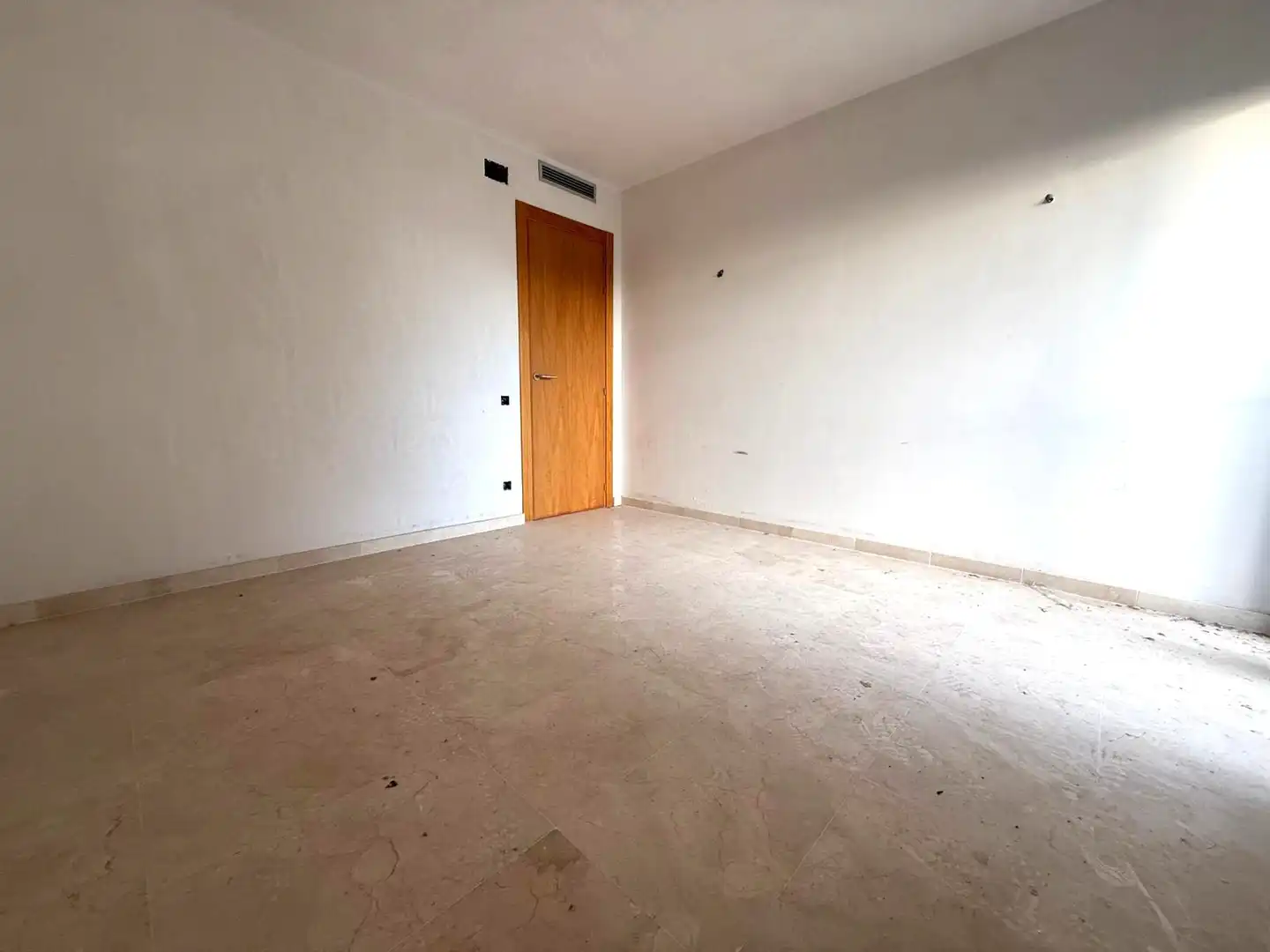 House with terrace for sale in Carrer Tomàs Breton, imagen 27