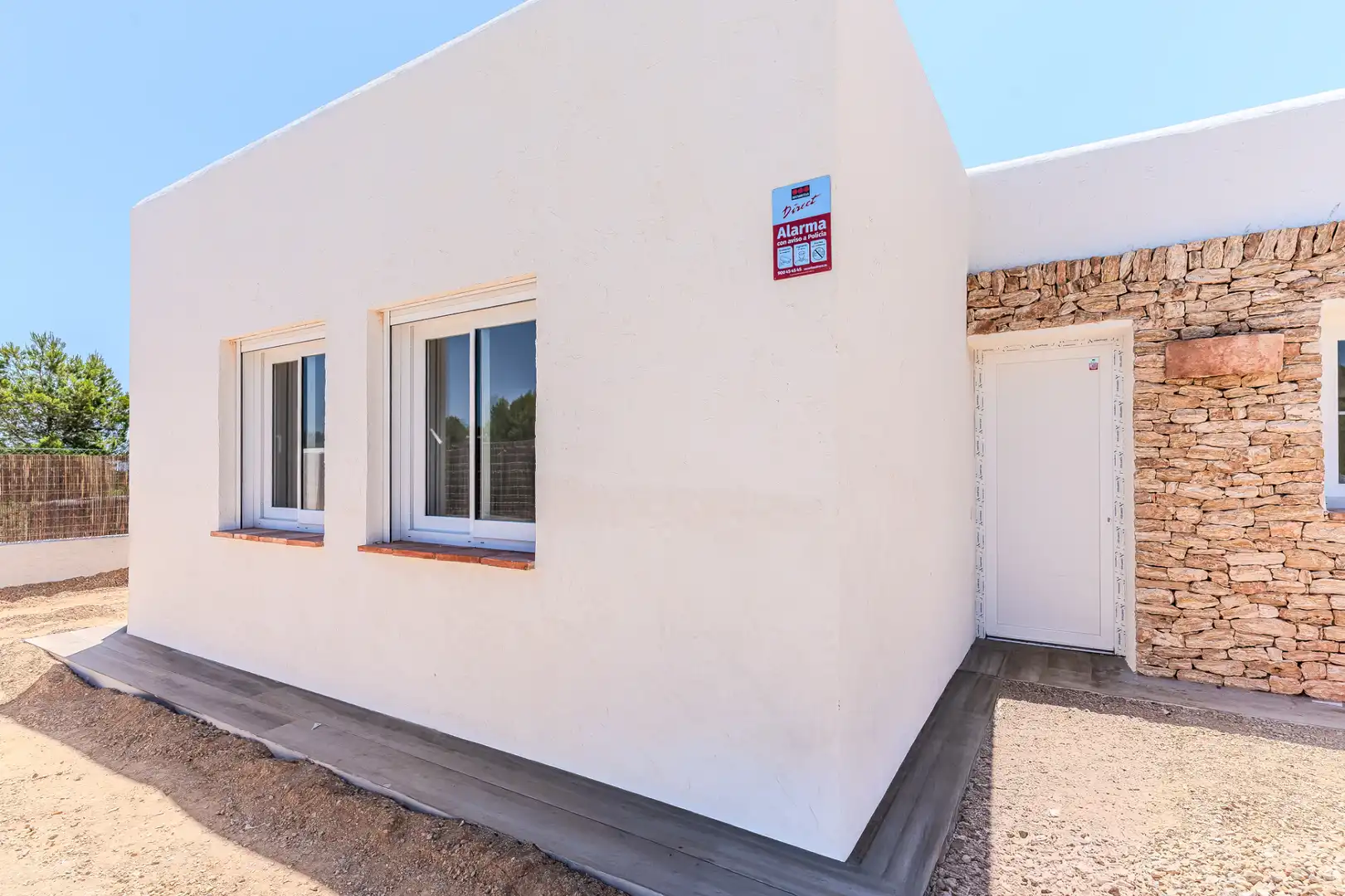 Außenansicht von Haus oder Chalet zum Verkauf in L'Ametlla de Mar  mit Klimaanlage, Heizung und Privatgarten