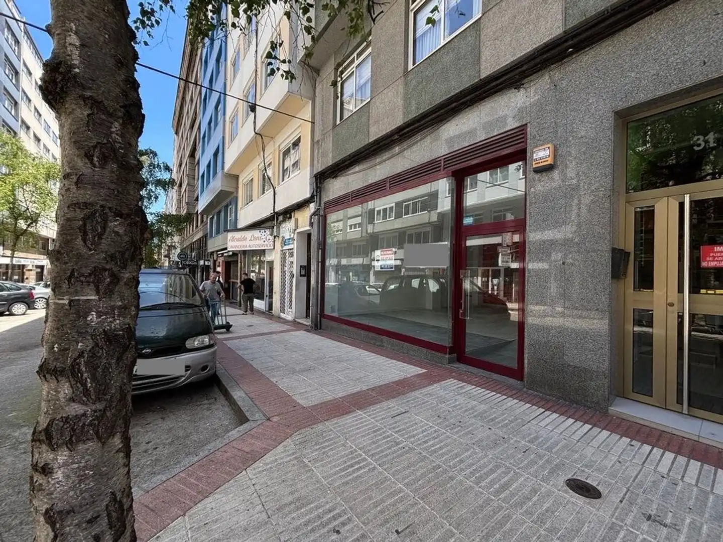 Local comercial en alquiler en Calle Alcalde Lens 31, imagen 10
