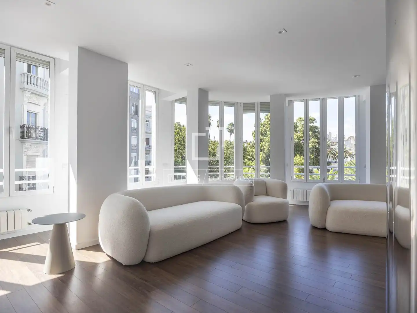 Living room of Flat for rent in Valencia  with Air Conditioner, Heating and Parquet flooring