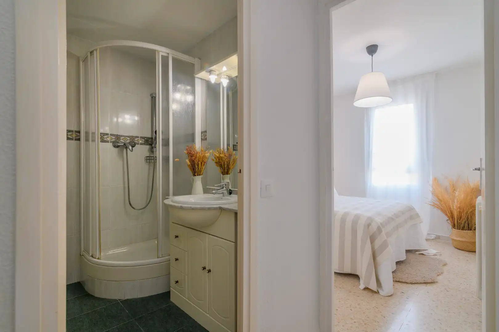 Bathroom of Flat for sale in Manresa  with Heating, Terrace and Oven