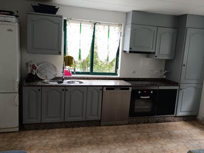 Kitchen of House or chalet for sale in San Sadurniño