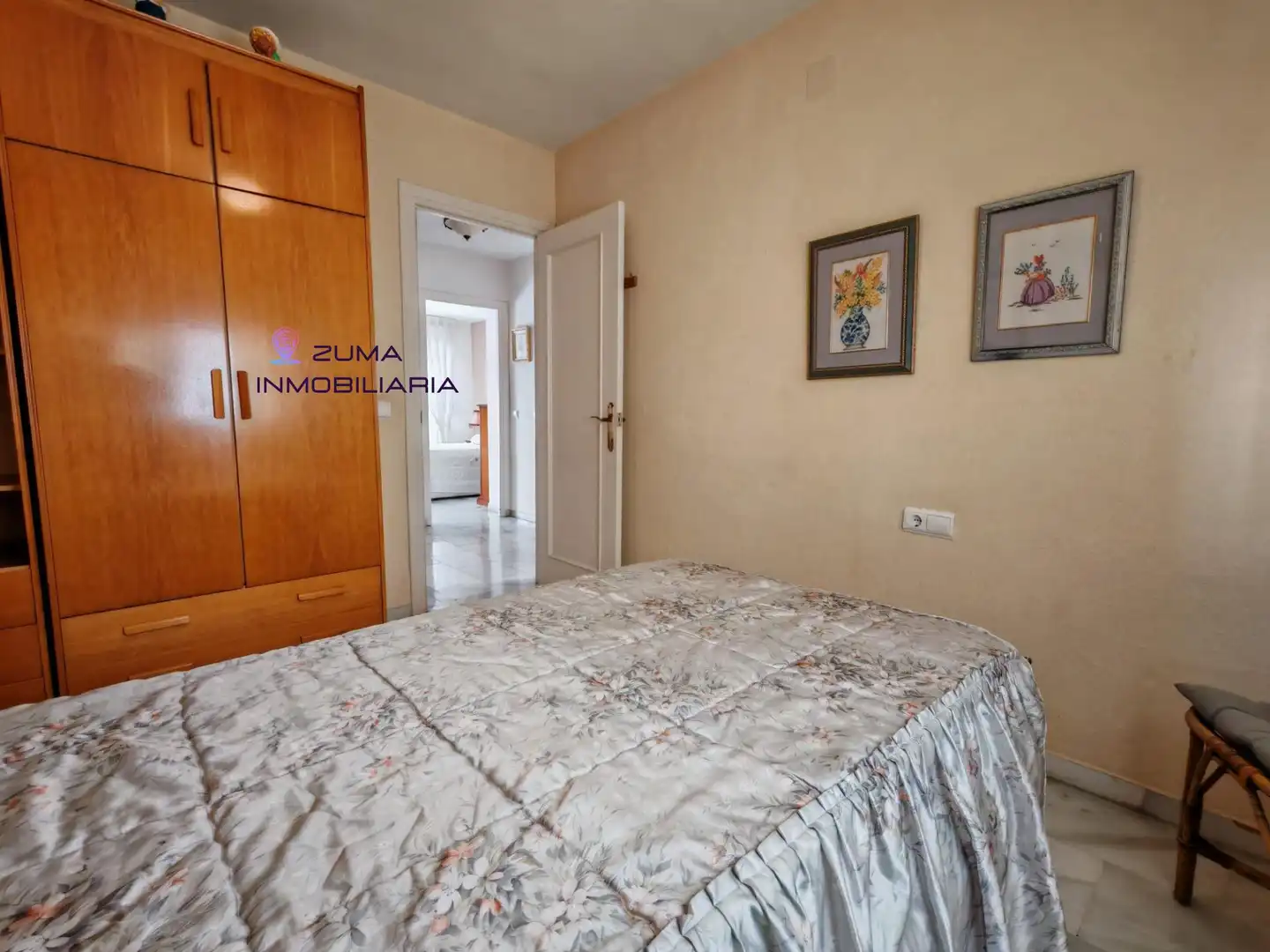 Habitación de Casa adosada en venta en Churriana