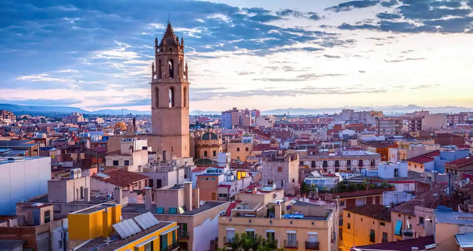 Vista exterior de Pis en venda en Reus