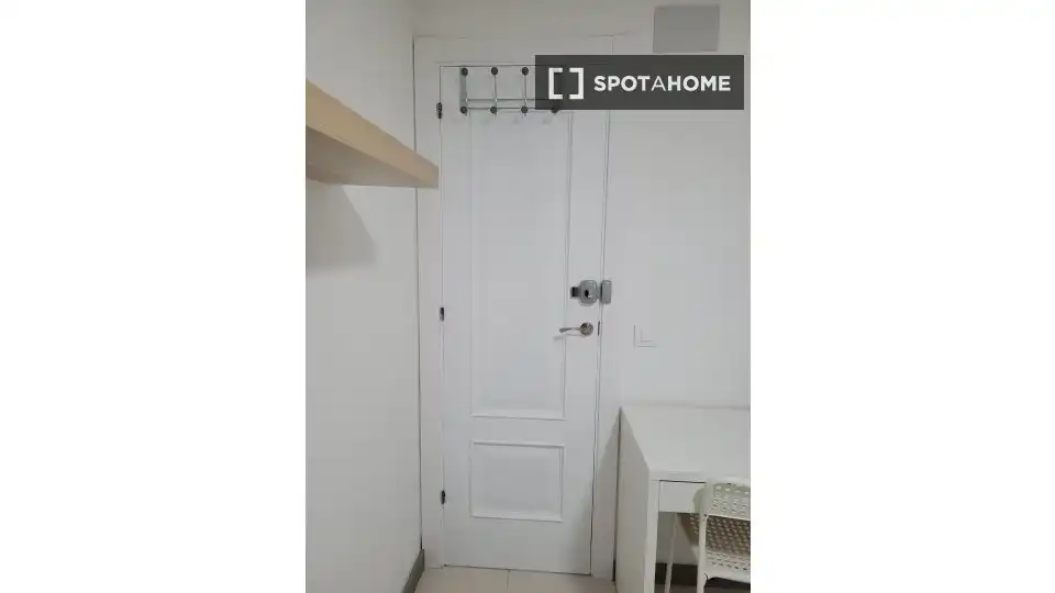 Room in L'Hospitalet de Llobregat, Barcelona