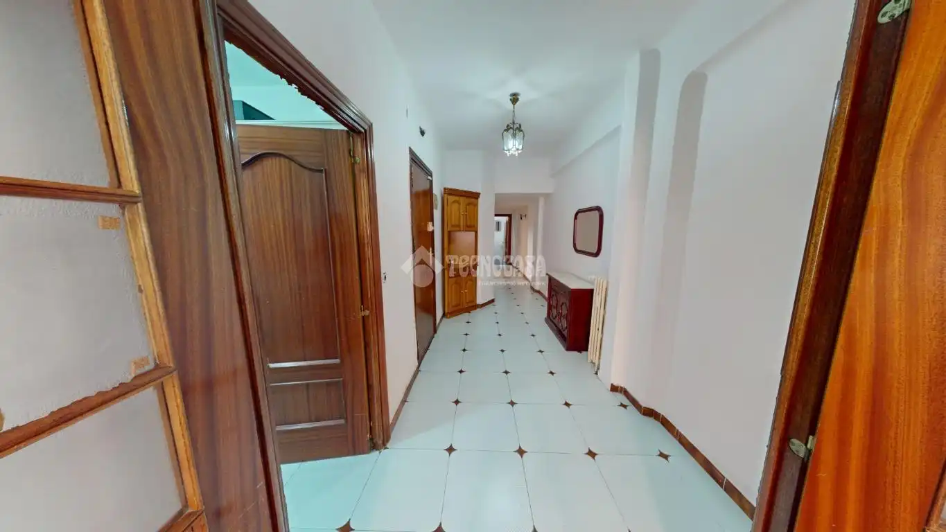 Flat with lift for sale in C. de Valderribas, imagen 7