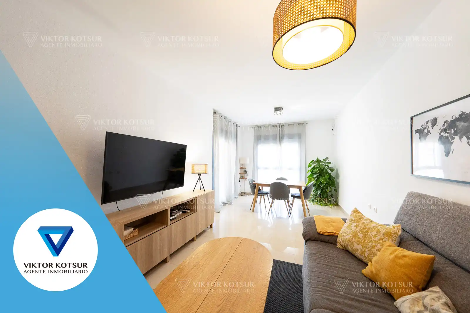 Living room of Flat for sale in Roquetas de Mar  with Air Conditioner, Terrace and Internet