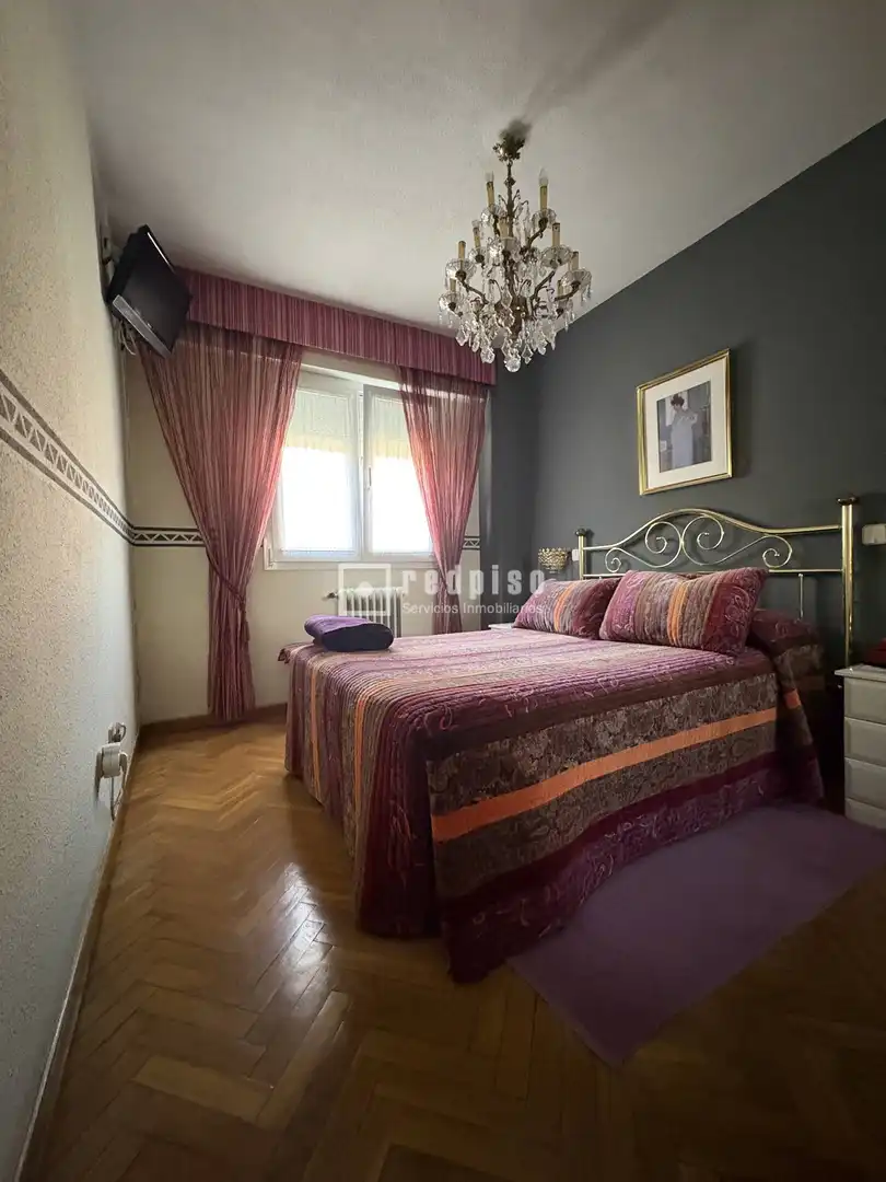 Habitación de Piso en venta en Madrid con Terraza