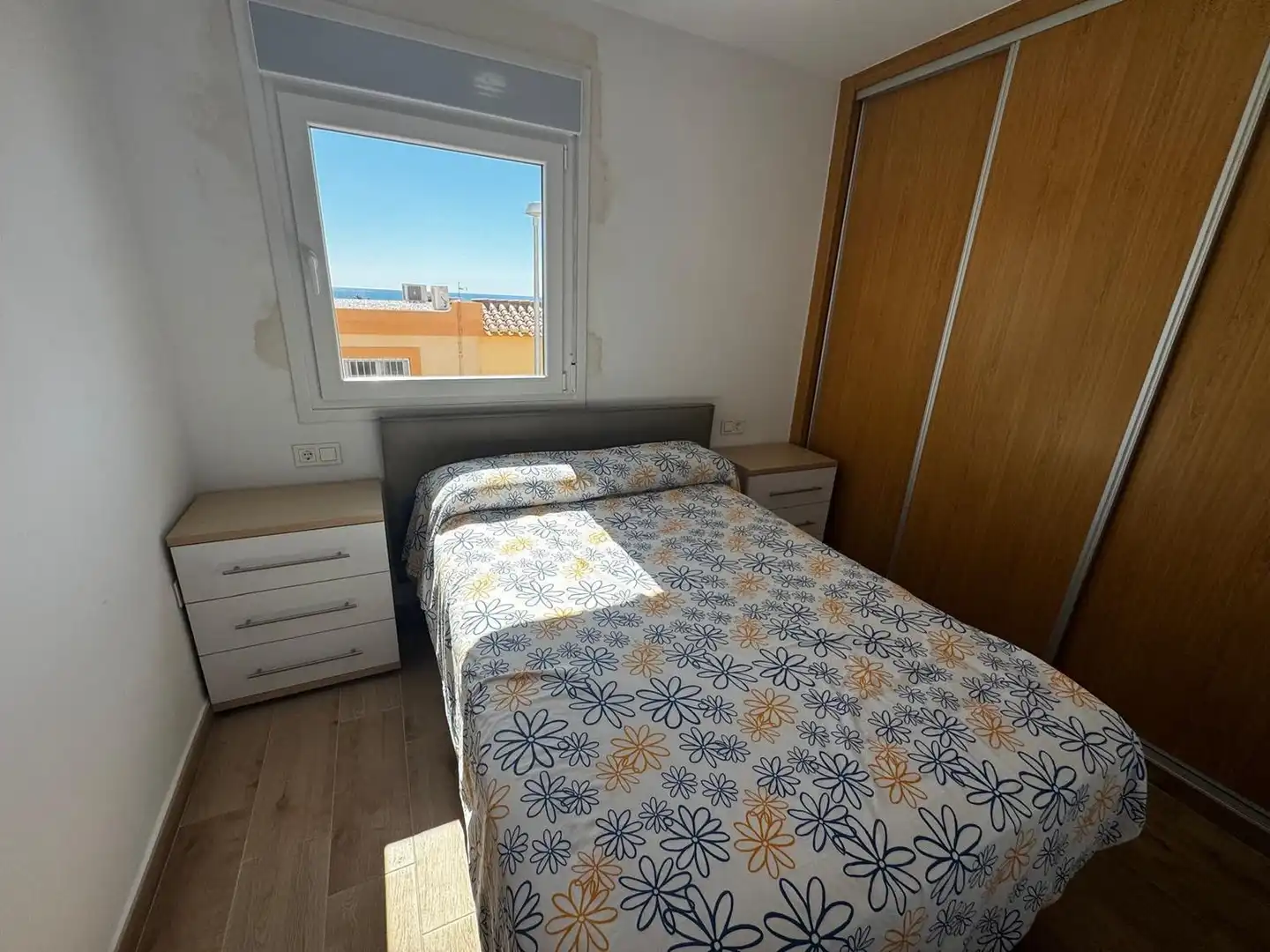 Habitación de Casa adosada en venta en Garrucha con Aire acondicionado, Terraza y Amueblado