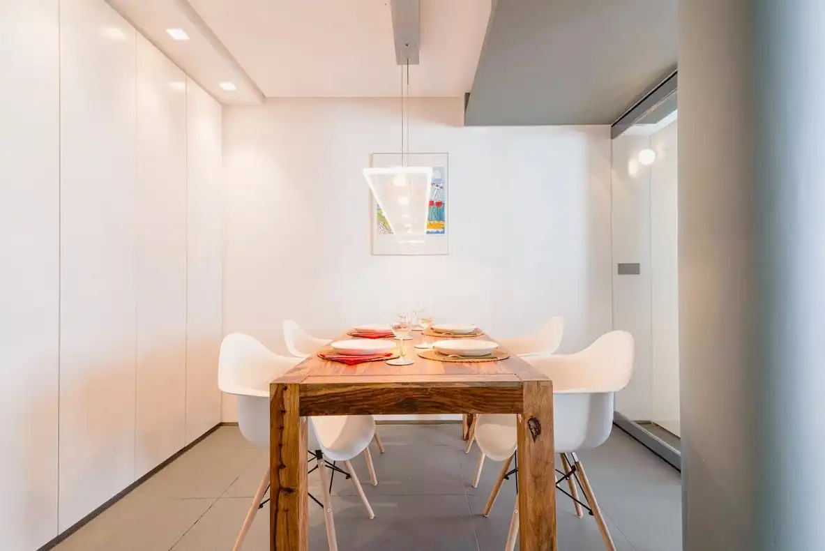 Menjador de Apartament de lloguer en Valencia amb Aire condicionat, Calefacció i Terrassa