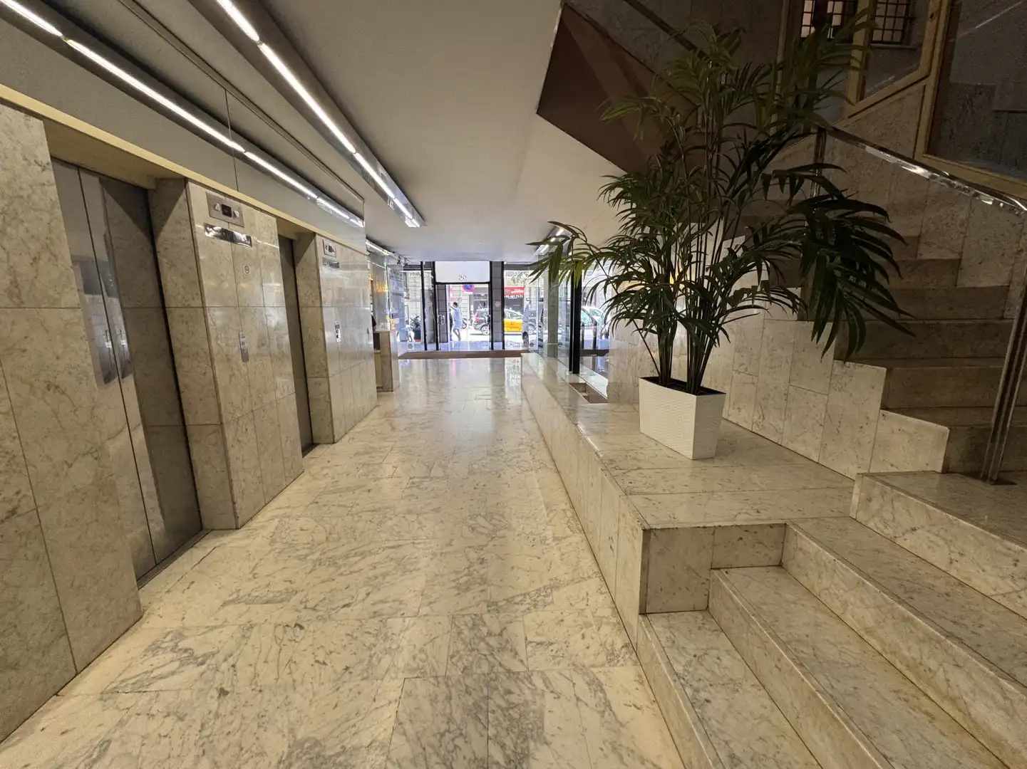 Bureau avec ascenseur à vendre à Barcelona - Carrer Pau Claris, imagen 23