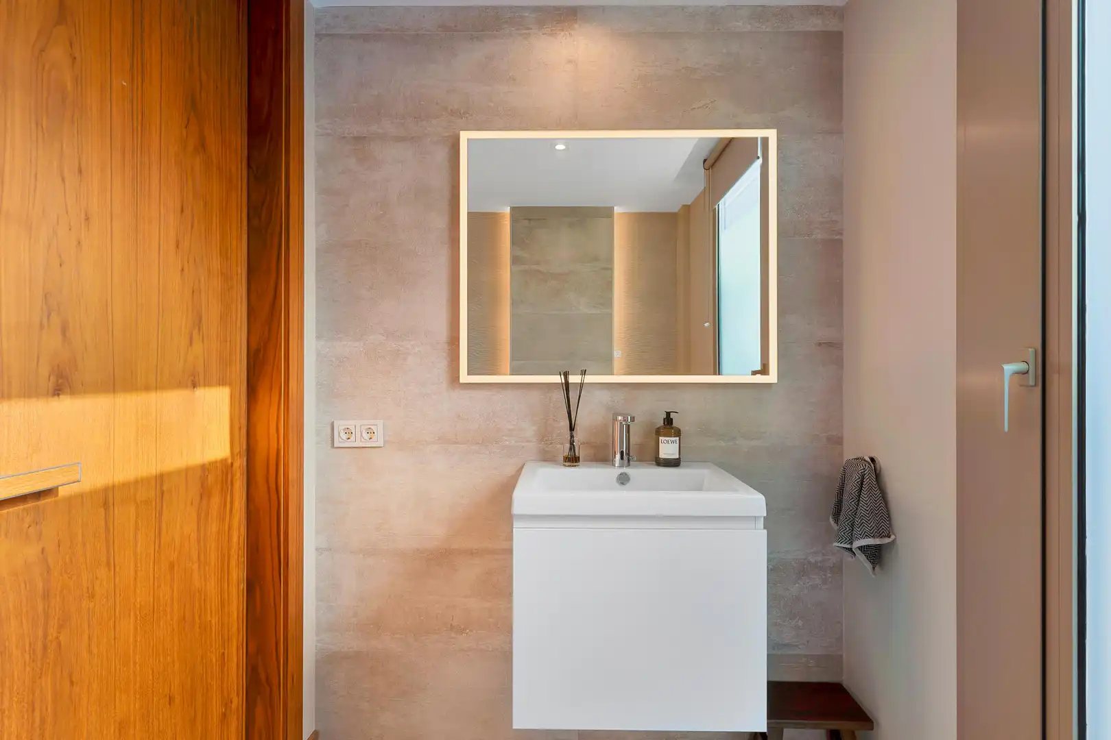 Detached house with pool for sale in Guadalmina baja calle 8, imagen 25