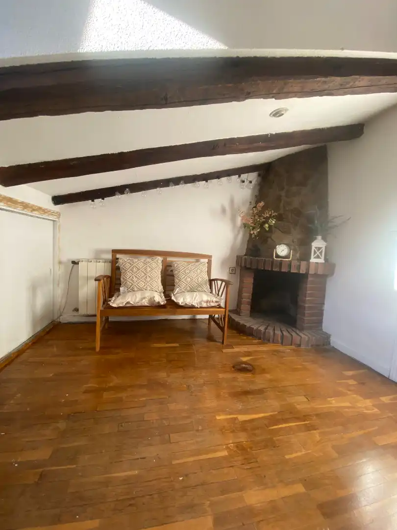 Wohnzimmer von Dachboden zur Miete in Madrid mit Klimaanlage, Heizung und Möbliert