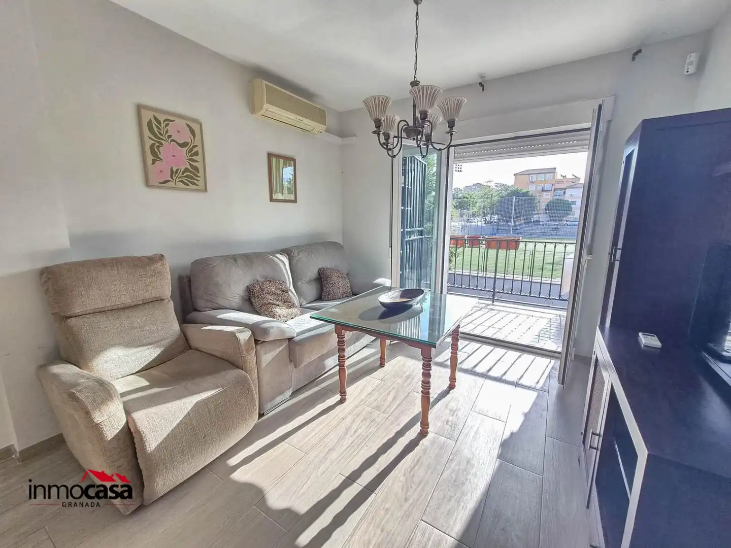 Sala de estar de Piso en venta en Granada con Aire acondicionado, Calefacción y Terraza