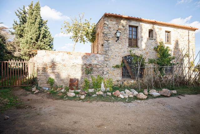 Casa-chalet en Venta en Llofriu