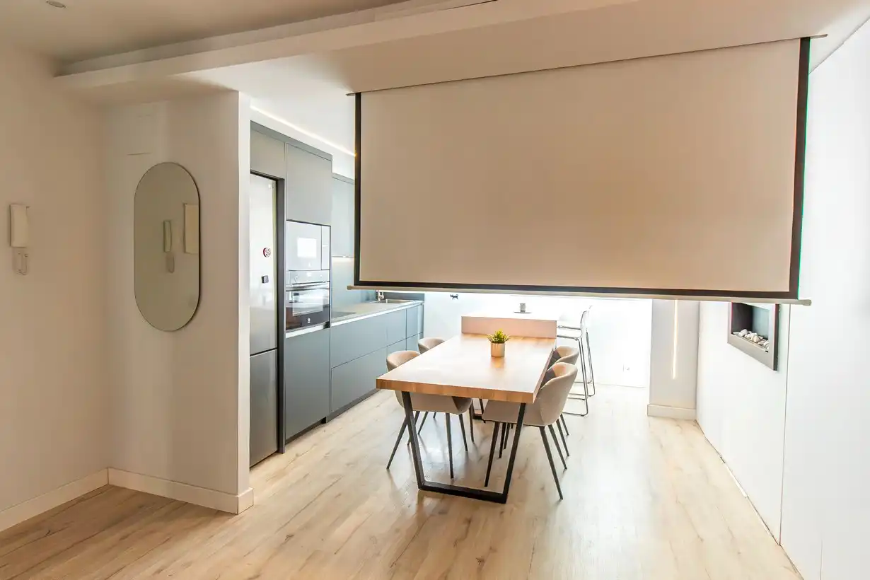 Comedor de Piso de alquiler en Madrid con Aire acondicionado, Calefacción y Terraza