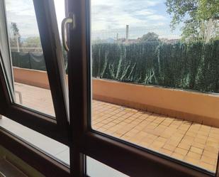 Vista exterior de Pis en venda en Gijón  amb Calefacció, Terrassa i Traster