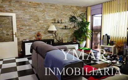 Living room of Flat for sale in Móstoles  with Air Conditioner and Terrace